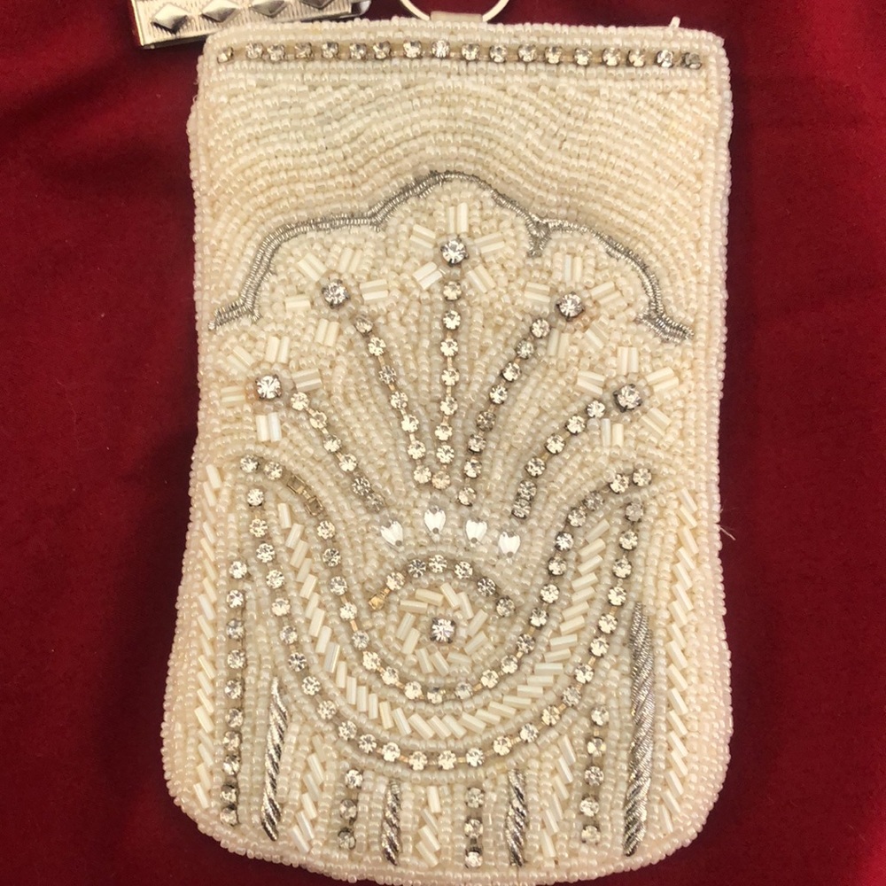 White and Silver Art Deco Clutch with Beaded Design